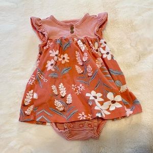 Carter’s Floral Outfit